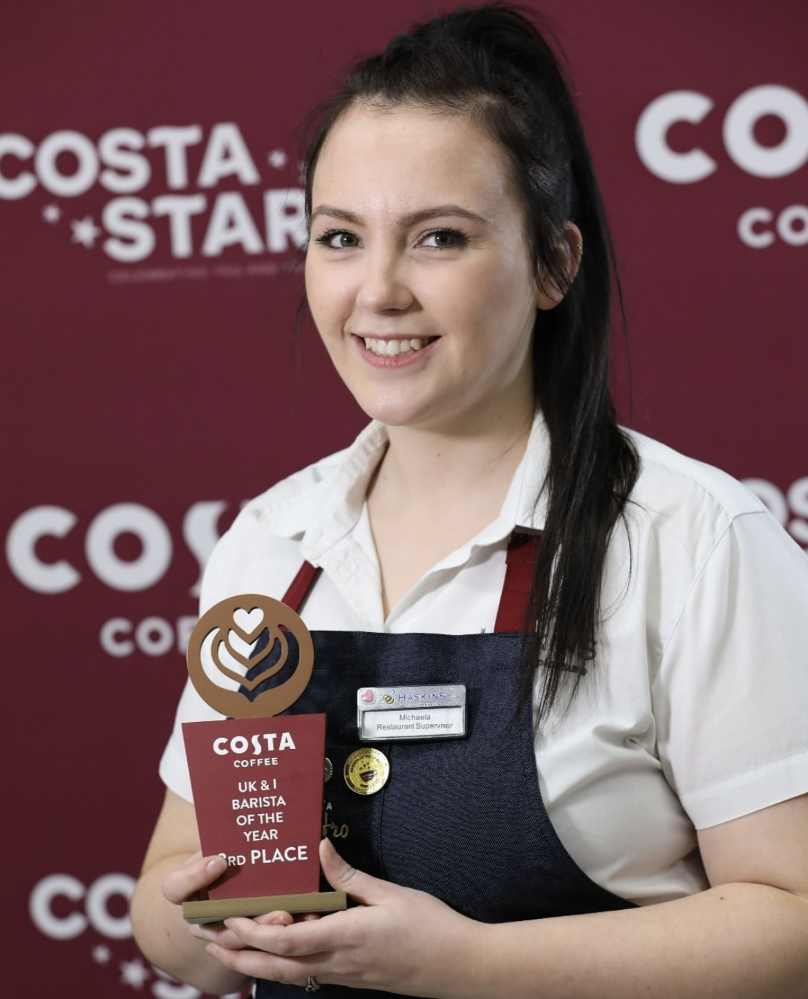 Уніформа співробітників компанії Costa Coffee