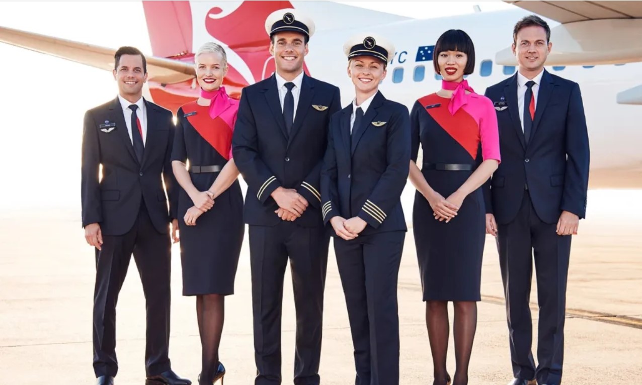 Стильна та професійна уніформа бортпровідників Qantas